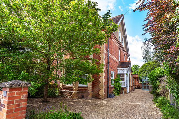 Albert Road, Caversham Heights - SOLD for £1,000,000
