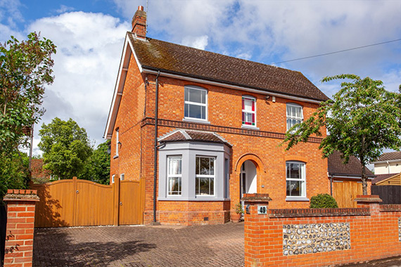 Conisboro Avenue, Caversham Heights, Reading