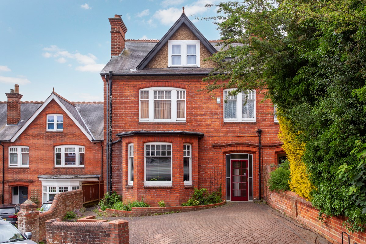 Sold Gallery in Caversham Reading and Sonning Common Bridges Estate