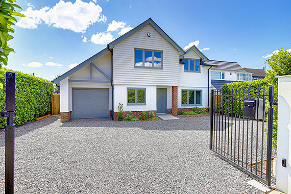 Kidmore Road, Caversham Heights – SOLD for £1080,000